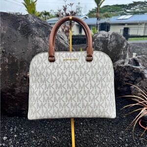Michael Kors Signature Dome Satchel Vanilla Brown Crossbody Strap Minor Flaws